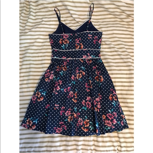 Sundress - Picture 2 of 2